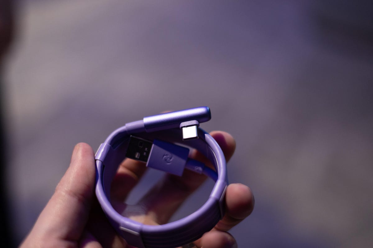 purple Genshin Impact version of the OnePlus 12R cable