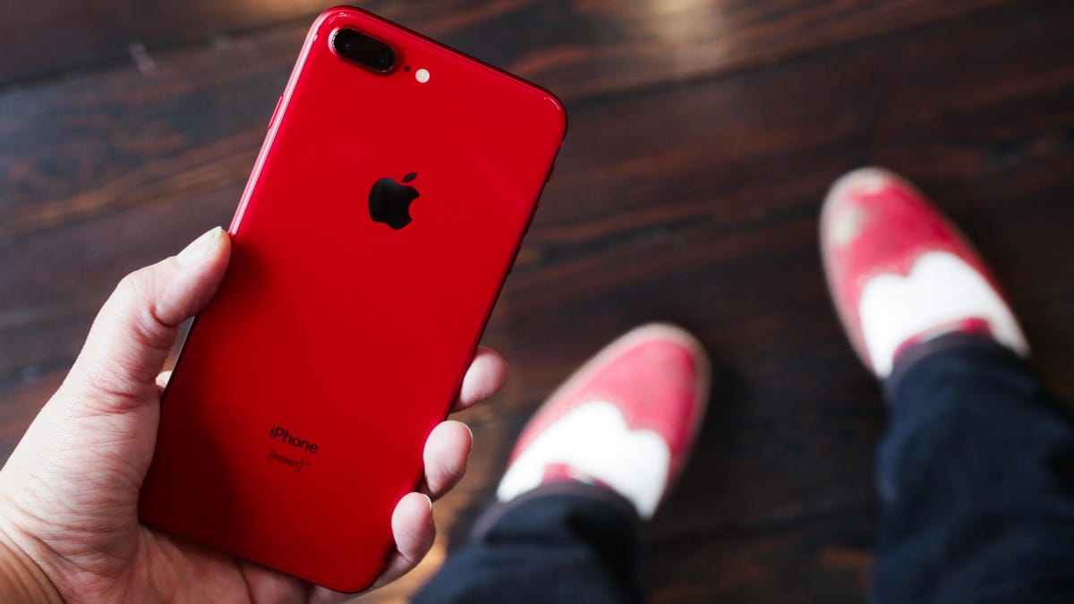 21-iphone-8-and-iphone-8-plus-productred-special-edition-2018
