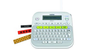 Label maker with colored ribbon