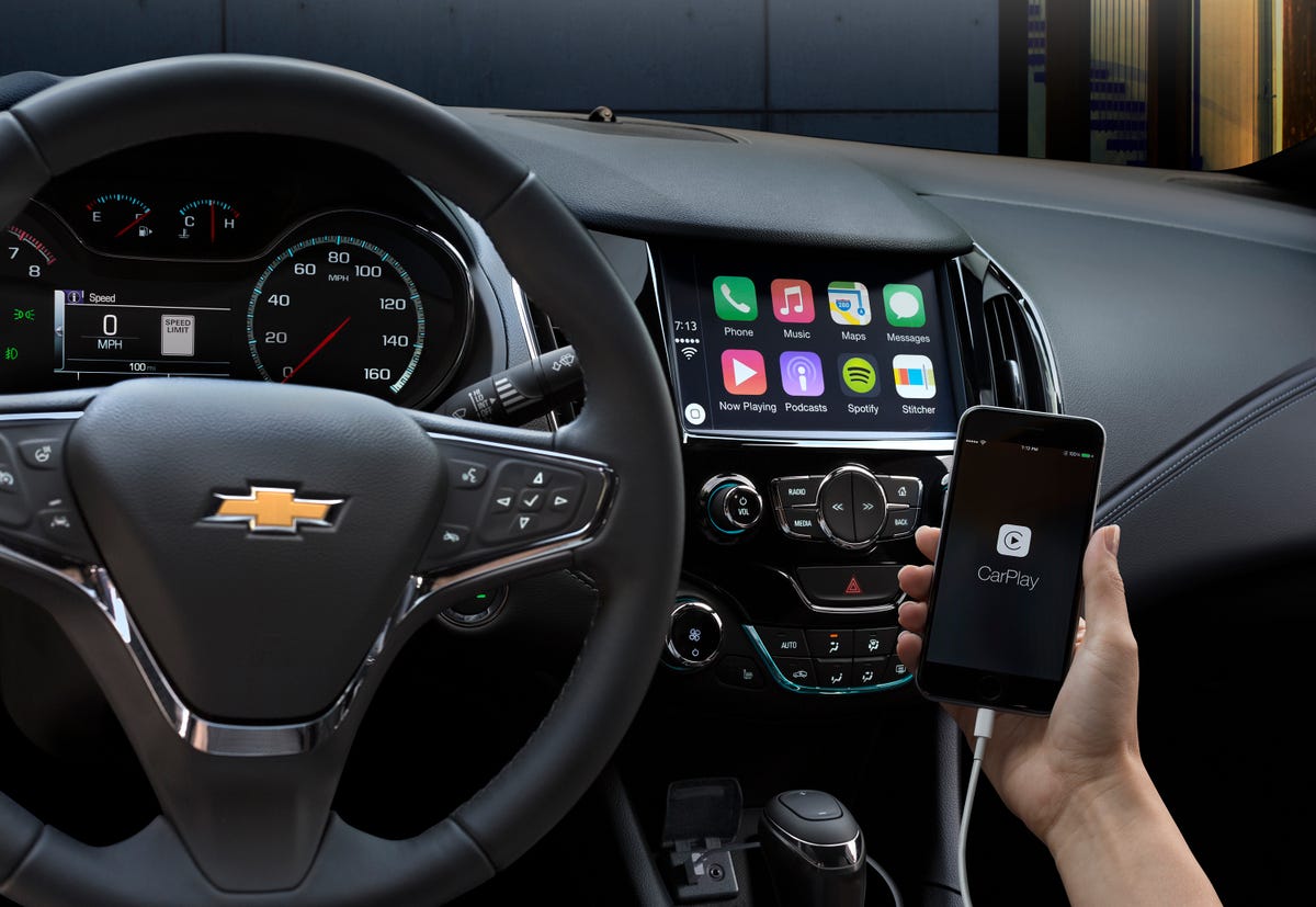 CarPlay and Android Auto