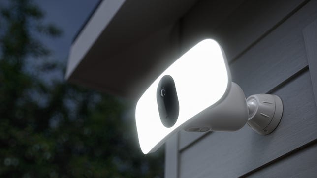 Arlo Pro 3 Floodlight Camera Review: It Doesn't Get Much Better Than This -  CNET
