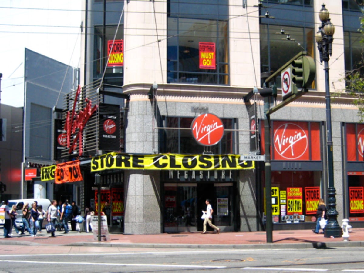 Photo of Virgin Records store closing.