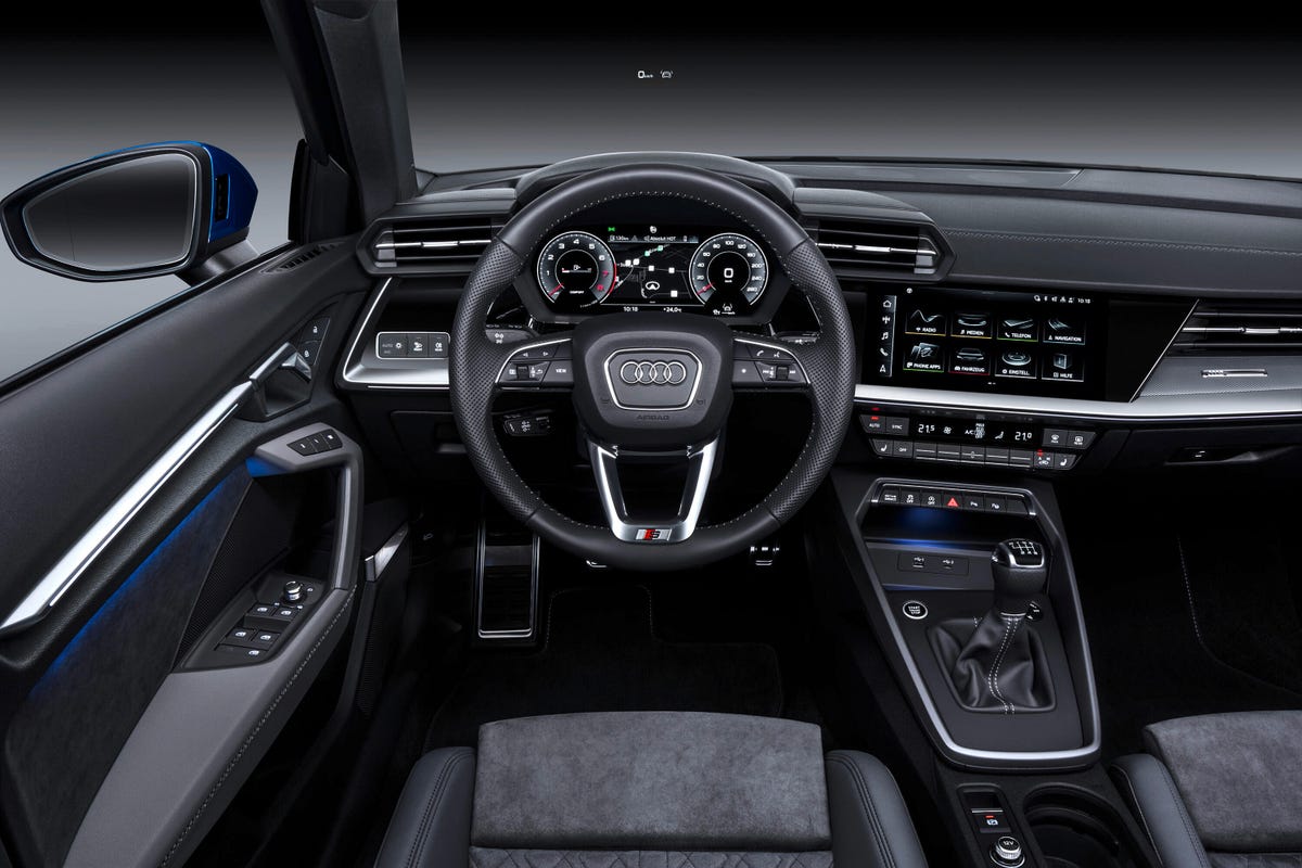 Audi A3 Sportback (2016-2020) Interior & Infotainment