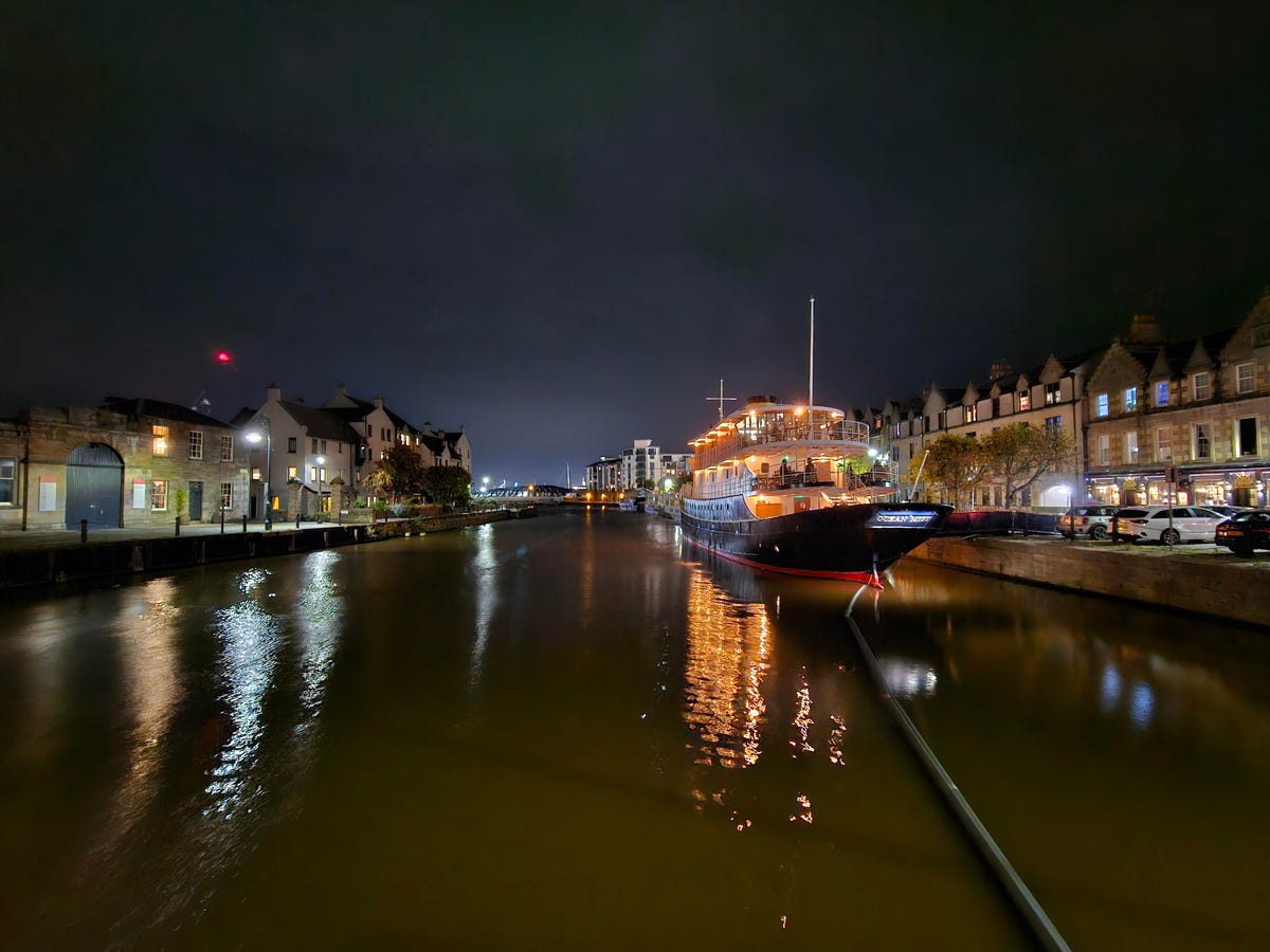 boat-night-wide-s23