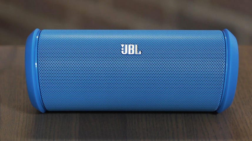 med uret sigte Grudge JBL Flip 2 portable Bluetooth speaker review: Top portable speaker takes it  up a notch - CNET
