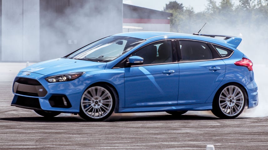 Drifting with the Stig on the Ford Focus RS