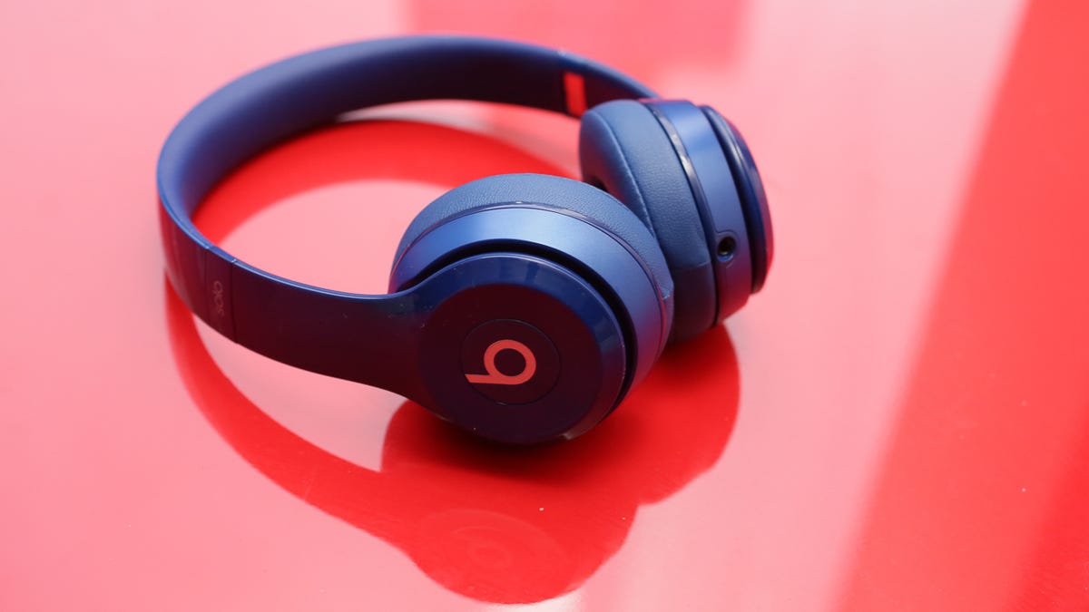 Solo 2 review: Beats' next-gen on-ear headphone steps up its design and -