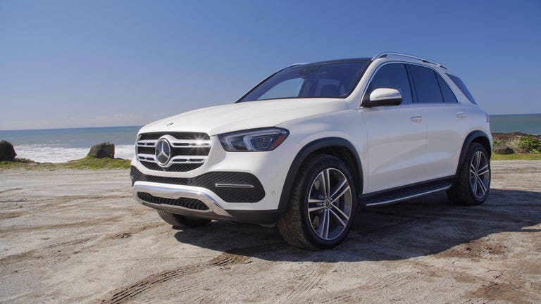 rs-review-mercedes-benz-gle450-2020-holdingstill