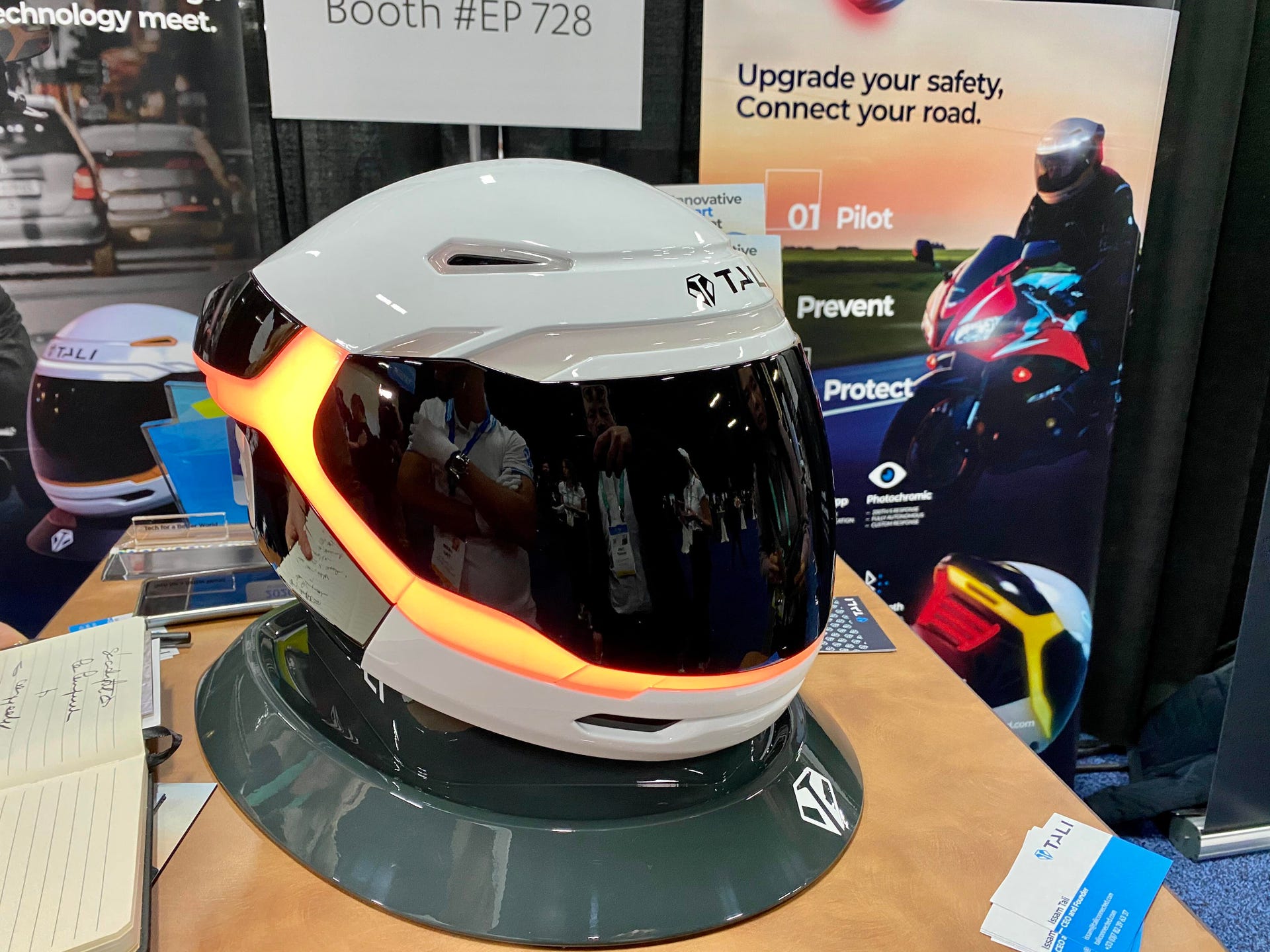 Tali smart motorcycle helmet