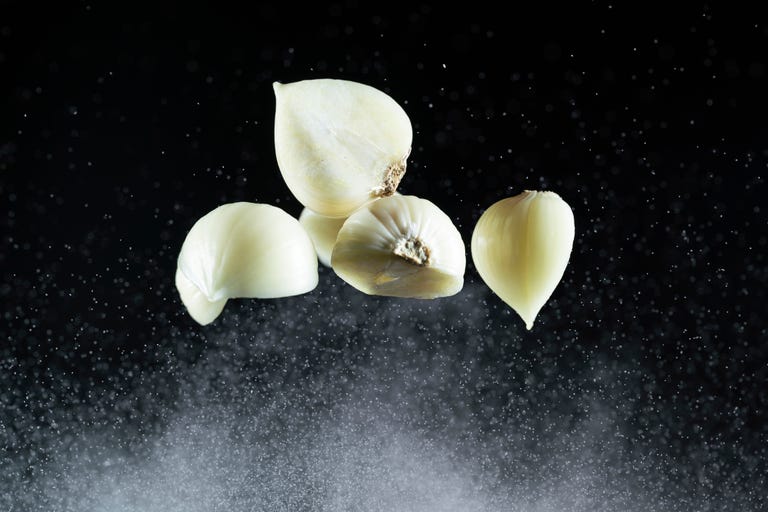 5 peeled garlic cloves