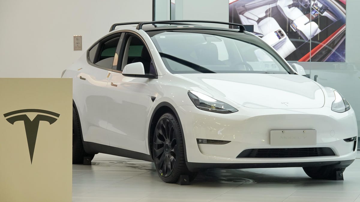 Tesla wordt onderzocht wegens klachten over stuurcontrole