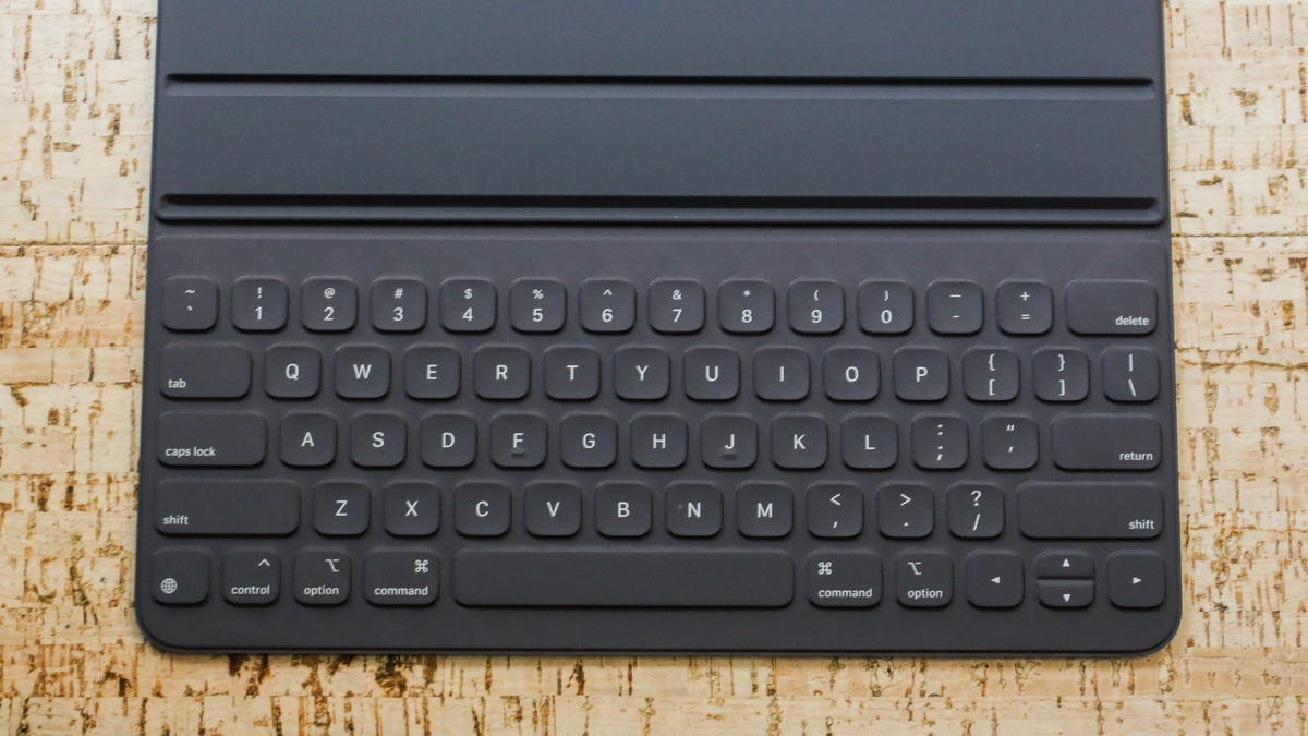 The Magic Keyboard, reviewed: iPad Pro evolution - CNET