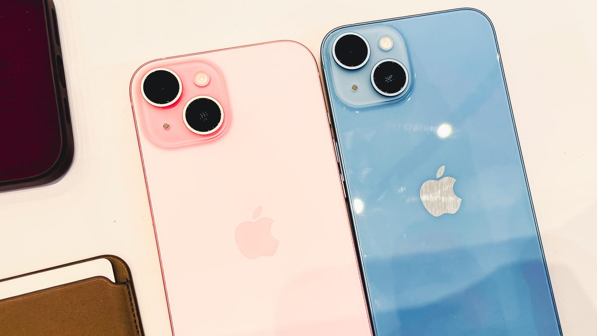 Apple iPhone 15 vs. iPhone 14: Could You Save Money With Last Year's iPhone?  - CNET