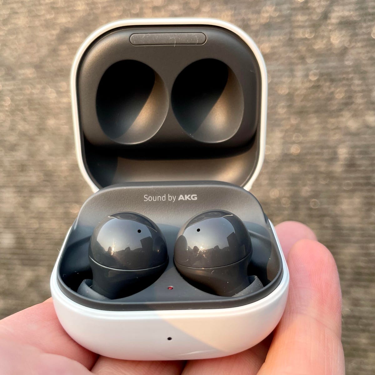 Samsung earbuds CNET its - Buds Galaxy 2 review: wireless shrinks