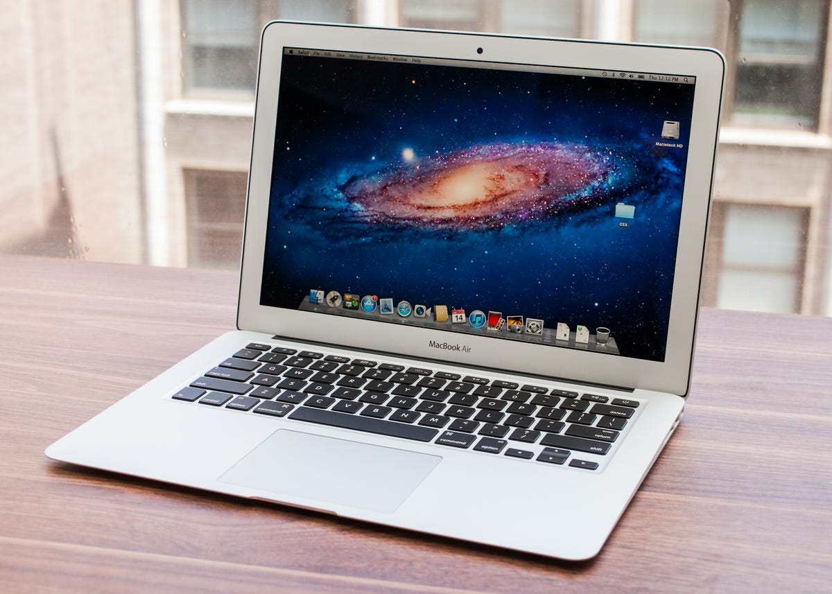 MacBook_Air_13-inch_35330106_12.jpg