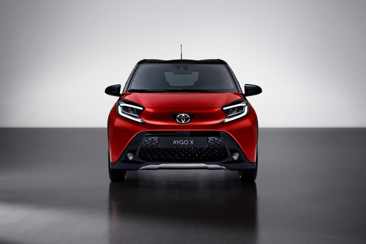 Toyota Aygo X 2022-onwards Half Size Car Cover