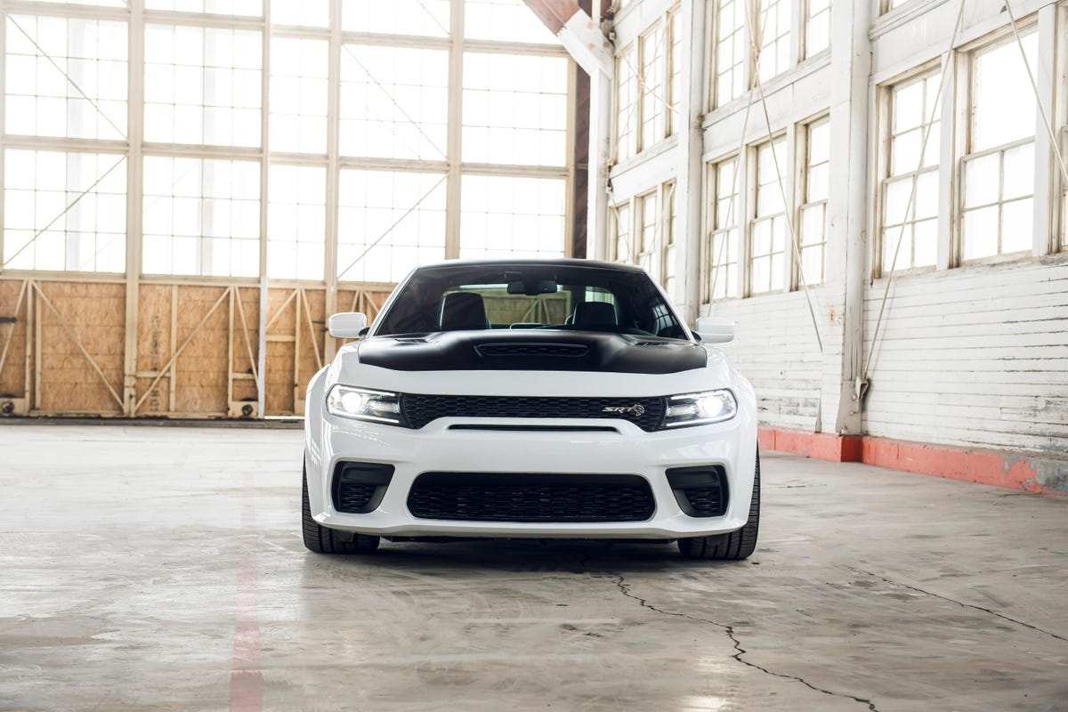 2021-dodge-charger-redeye-003