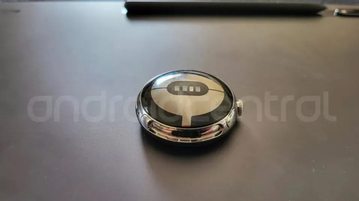 Device that's alleged to be a Google Pixel Watch