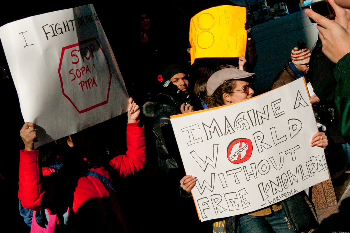 PIPA_SOPA_PROTEST_January18_2012_17.jpg