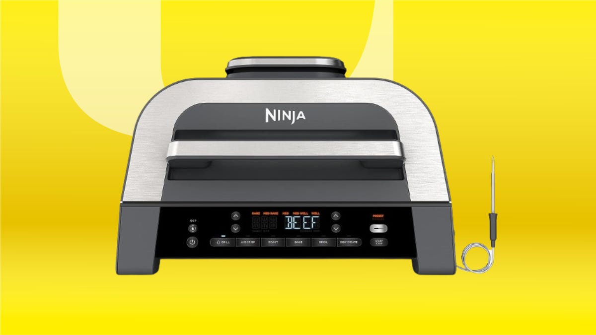 The Ninja Foodi Smart XL is displayed against a yellow background.