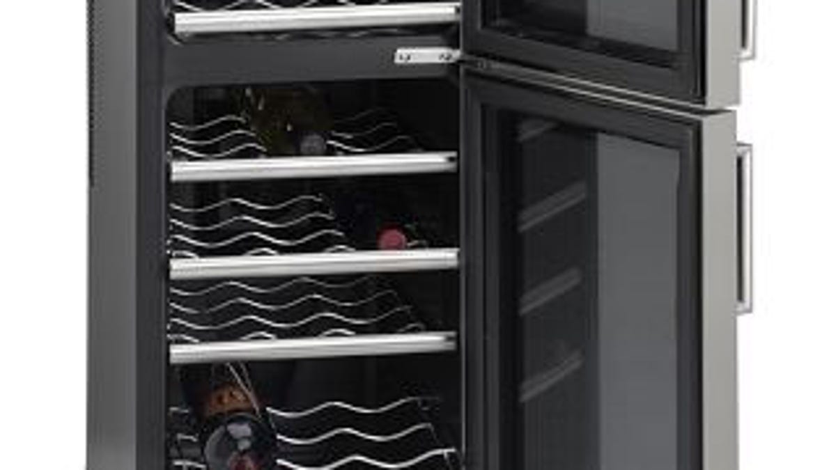 The 21-bottle Caso Wine Cellar features two separate compartments for storing wine.