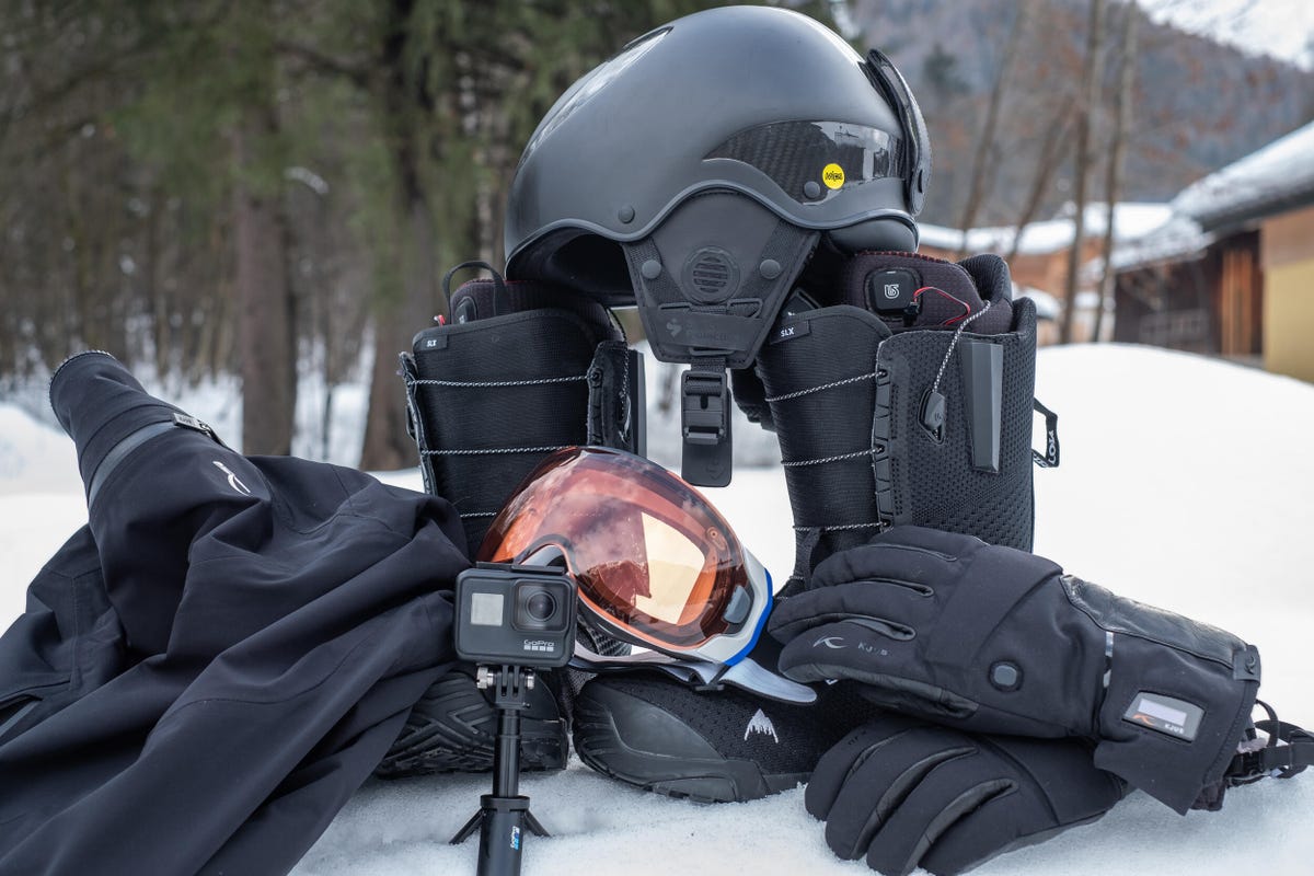 snowsports-equipment-tech-10