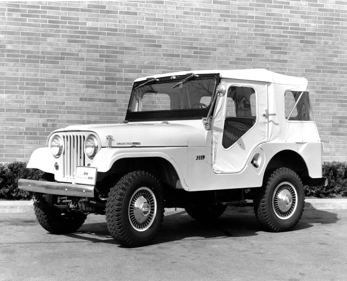 1964-jeep-tux-park-mark-4