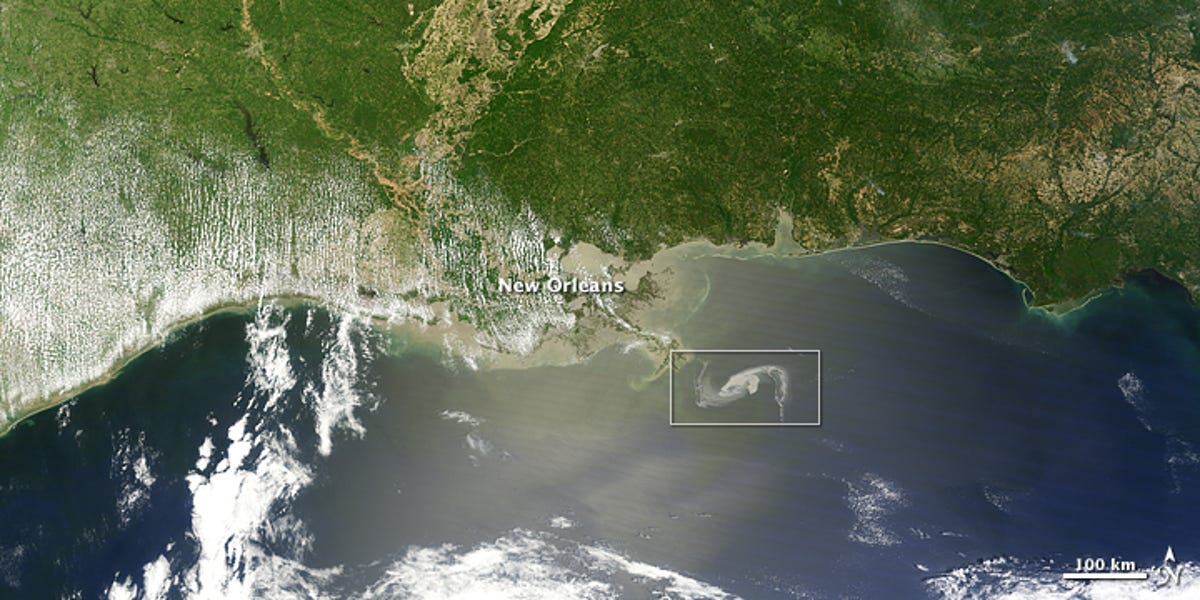 NASA_full_oil_spill_image_April_29.jpg