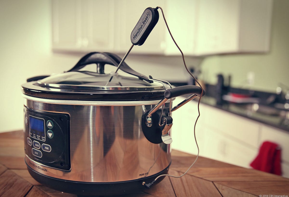 Hamilton Beach Set 'n Forget 6-Quart Programmable Slow Cooker review: Hamilton  Beach's smart spin on a classic - CNET