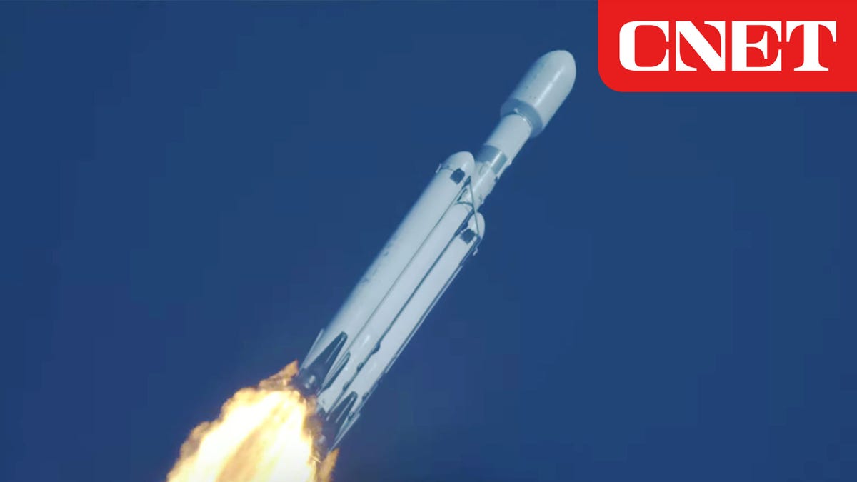 SpaceX's Falcon Heavy Rocket Lifts Off - Video