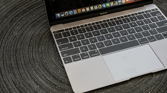 apple-macbook-pro-12-inch-2017-4172