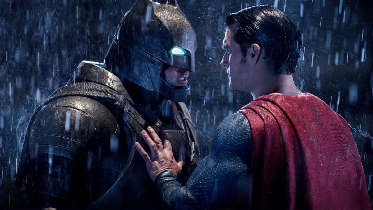 Zack Snyder responds to Batman v Superman 'Martha' scene: 'I am a fan' -  CNET