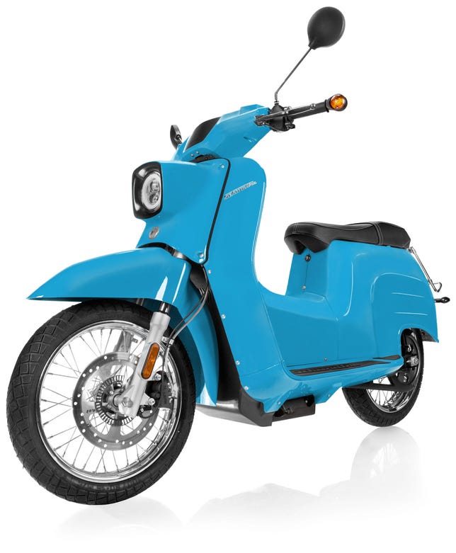 Govecs Schwalbe e-scooter
