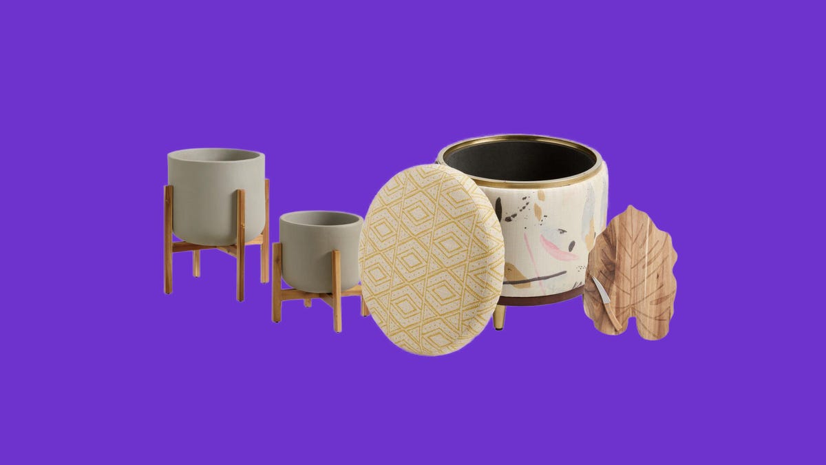 A planter set, multicolored ottoman and a leaf-shaped cheese board on a purple background
