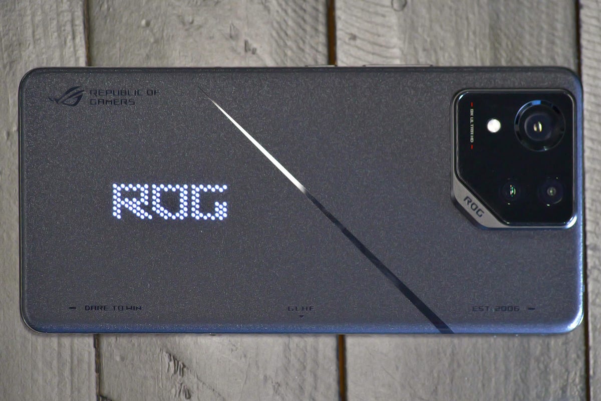Asus ROG Phone 8 Review