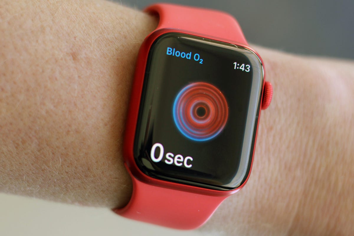 The Apple Watch Series 6 on someone's wrist showing the blood oxygen app
