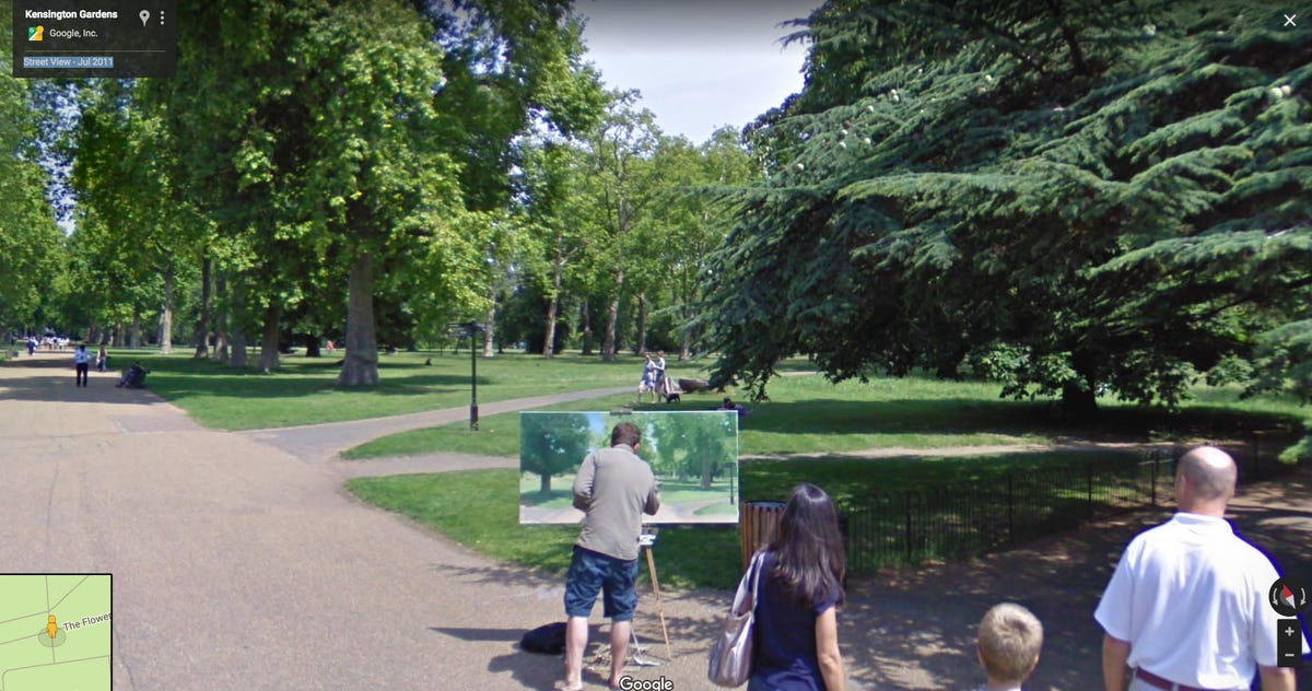 Crazy images caught on Google Street View - CNET