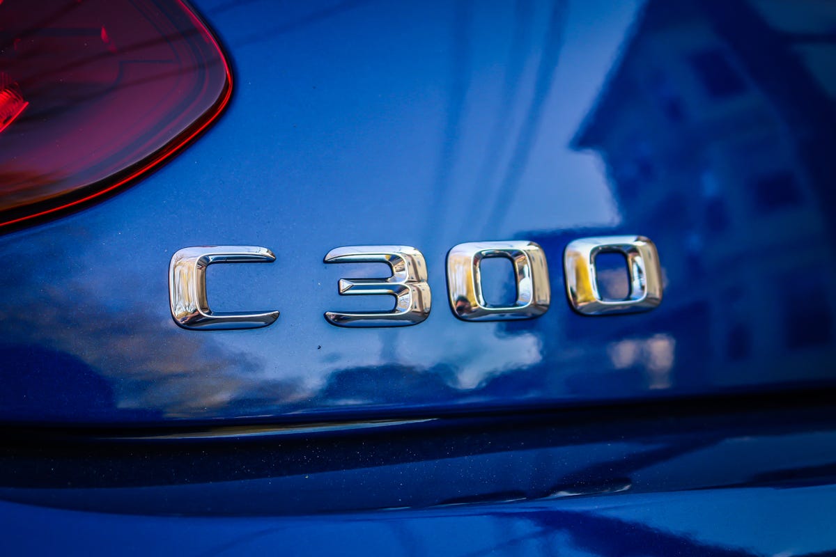 2017-mercedes-benz-c300-coupe-45.jpg