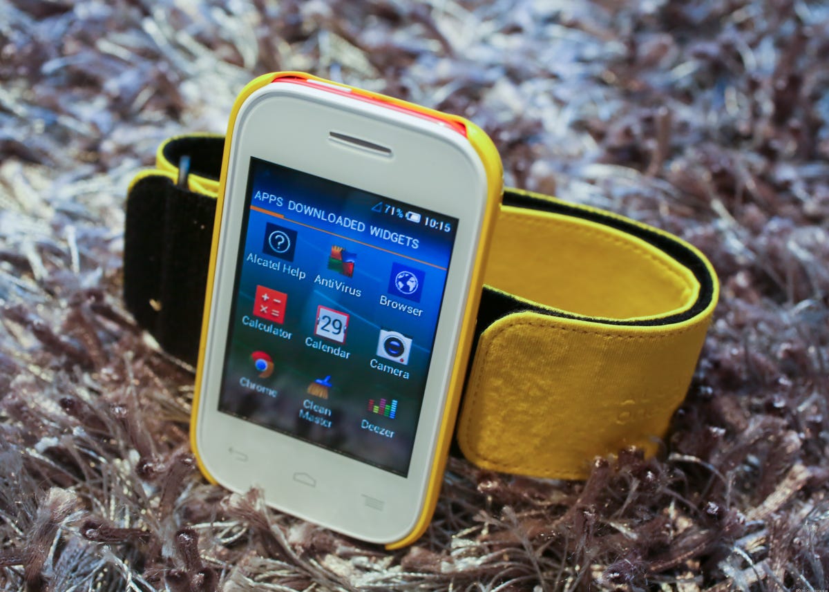 Alcatel One Touch Pop Fit review: The Alcatel One Touch Pop Fit is a  2.8-inch wearable phone (hands-on) - CNET
