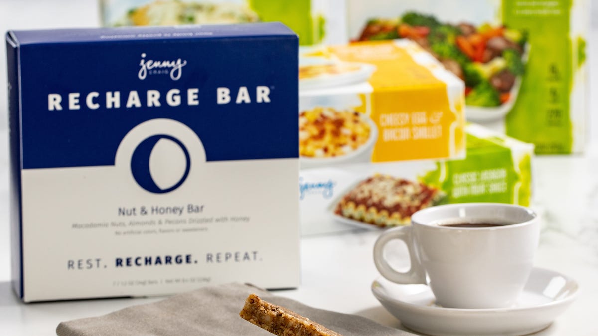 a Jenny Craig recharge bar and its packaging