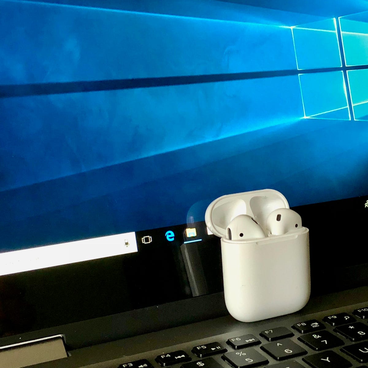 Due Elemental Bluebell How to pair Apple AirPods with your Windows 10 PC in one minute - CNET