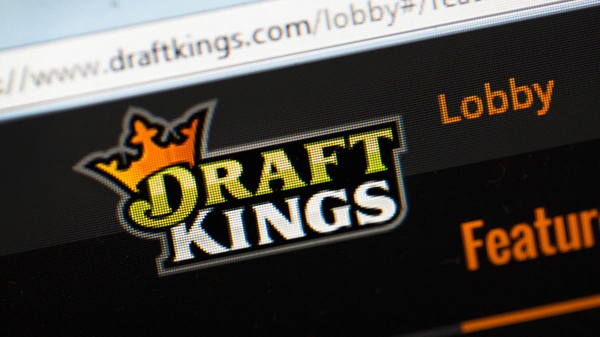 Online Fantasy Sports Sites, FanDuel And DraftKings, Under Scrutiny Of Government