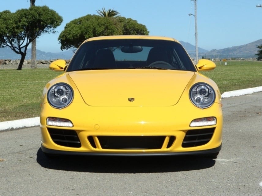 Car Tech Live 227:  It's fast, it's yellow, and it's a Porsche