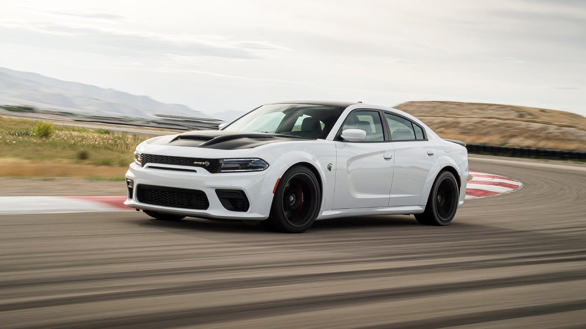 2021-dodge-charger-redeye-008