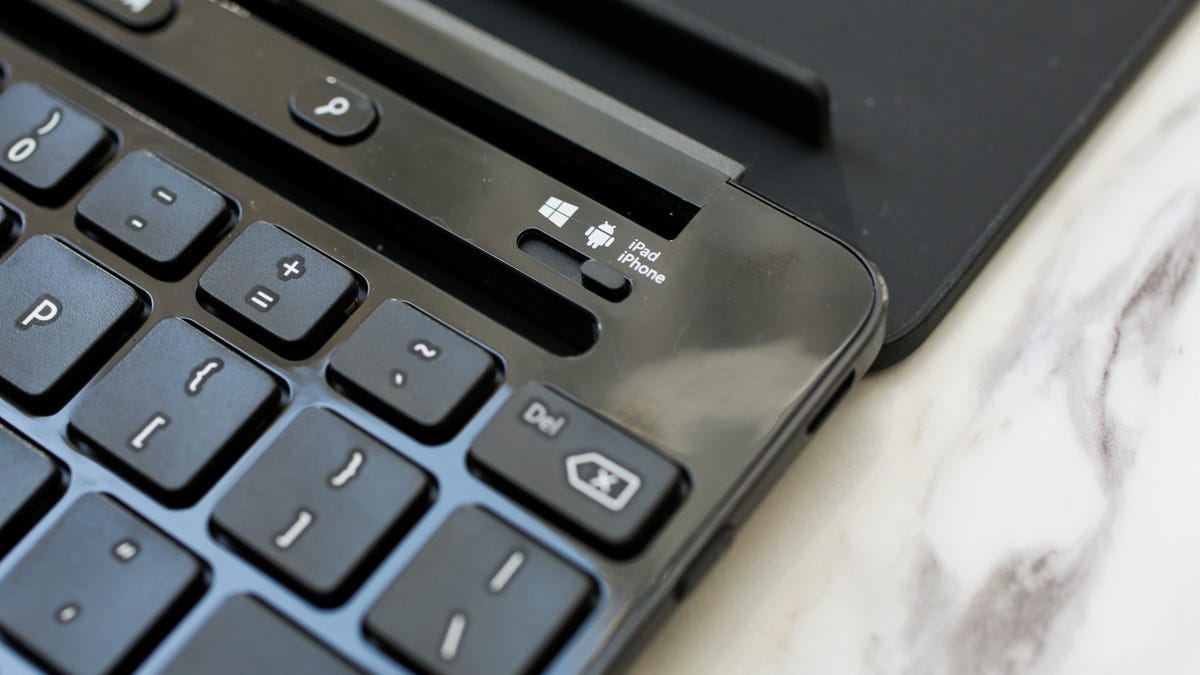 microsoft-universal-mobile-keyboard05.jpg