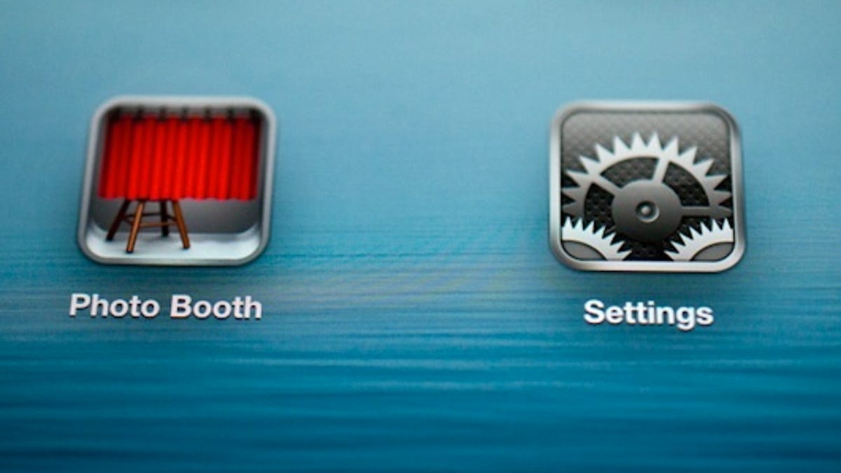 Icons look vibrant, detailed, and crisp on the new iPad's Retina Display, according to CNET Reviews.
