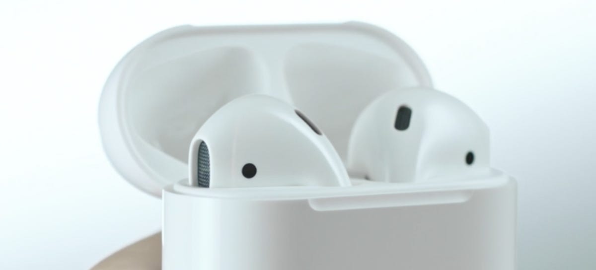 airpods-in-case.png