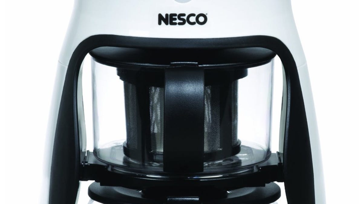 The Nesco TM-1 Tea Maker automatically brews a pot of tea at the press of a button.
