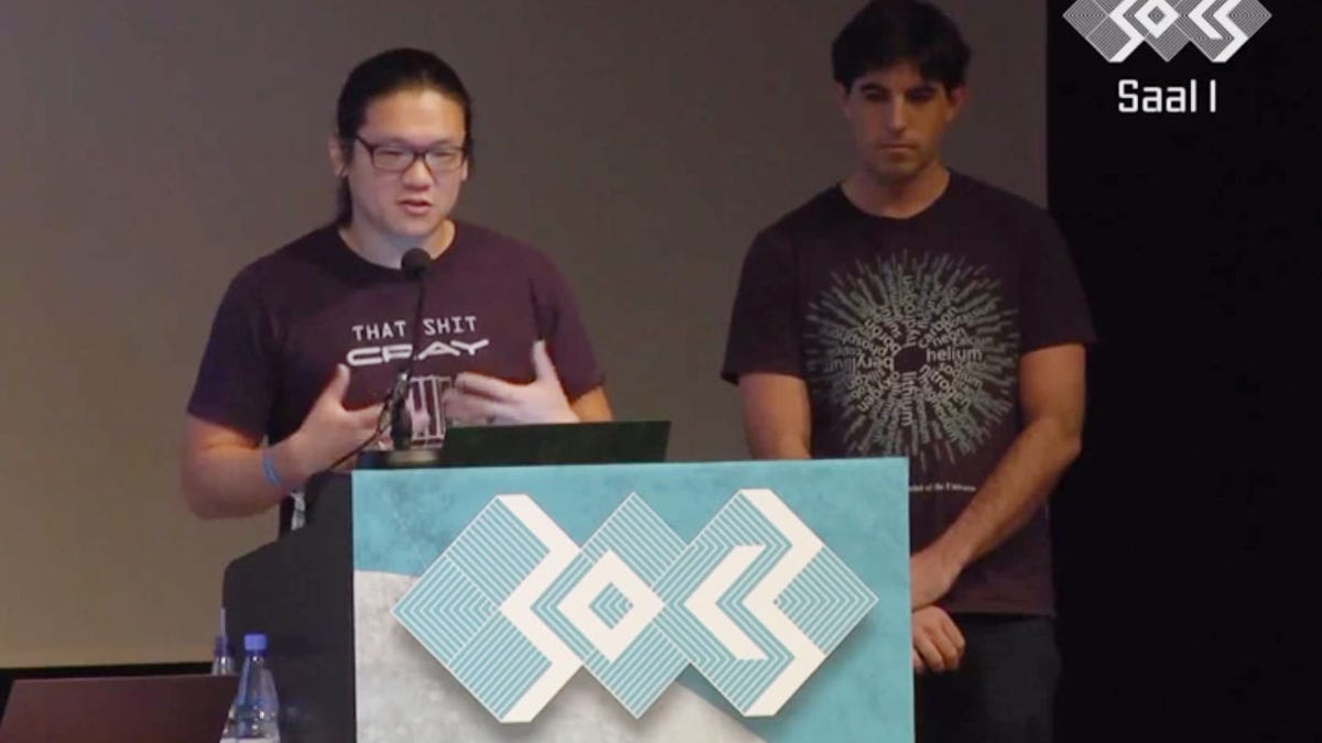 Andrew "bunnie" Huang, left, and Sean "xobs" Cross describe a technique that could let an attacker subvert an SD Card for nefarious purposes.