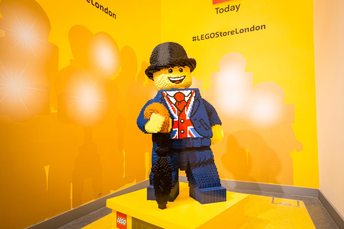 lego-store-london-leicester-square-6.jpg
